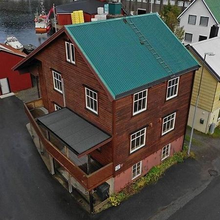 Apartament Koselig Hus I Havna Svolvær Zewnętrze zdjęcie